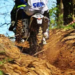 dangerous motorcycle driving