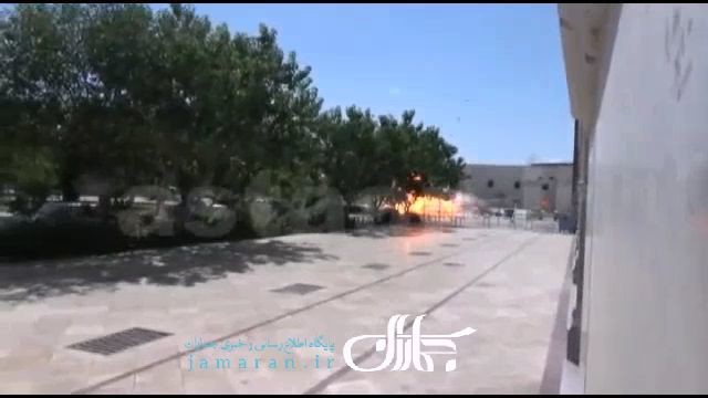 لحظه انفجار حمله تروریستی در محوطه حرم